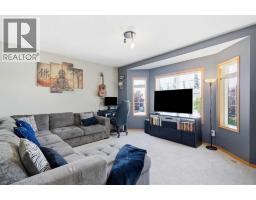 138 Somerglen Common SW - photo 10