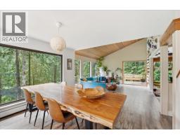 4440 Marion Road, North Vancouver, BC V7K2V2 Photo 10
