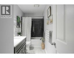 114 Hilltop Crescent, Fort Mcmurray, AB T9H3V4 Photo 22