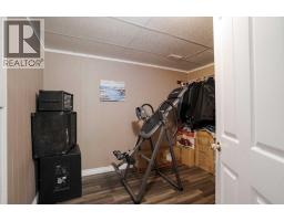 114 Hilltop Crescent, Fort Mcmurray, AB T9H3V4 Photo 35