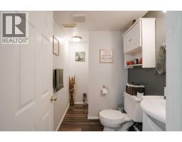 114 Hilltop Crescent, Fort Mcmurray, AB T9H3V4 Photo 31
