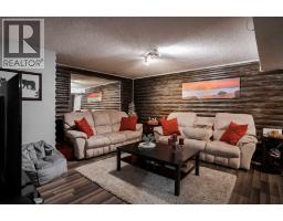 114 Hilltop Crescent, Fort Mcmurray, AB T9H3V4 Photo 29