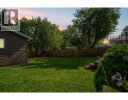114 Hilltop Crescent, Fort Mcmurray, AB T9H3V4 Photo 45