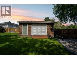 114 Hilltop Crescent, Fort Mcmurray, AB T9H3V4 Photo 43