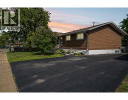114 Hilltop Crescent, Fort Mcmurray, AB T9H3V4 Photo 48