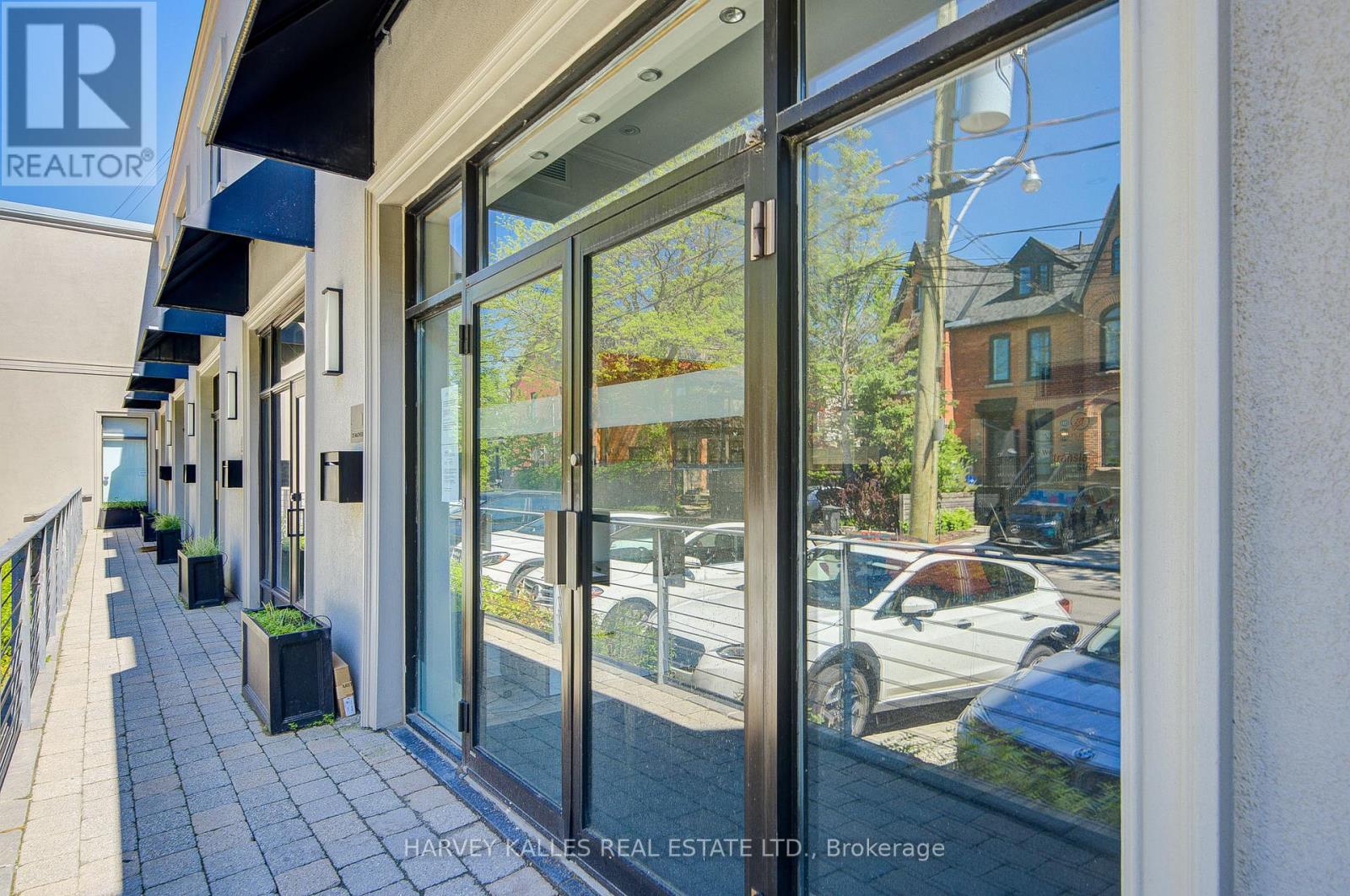 109 - 275 MACPHERSON AVENUE, Toronto (Casa Loma) — photo 8