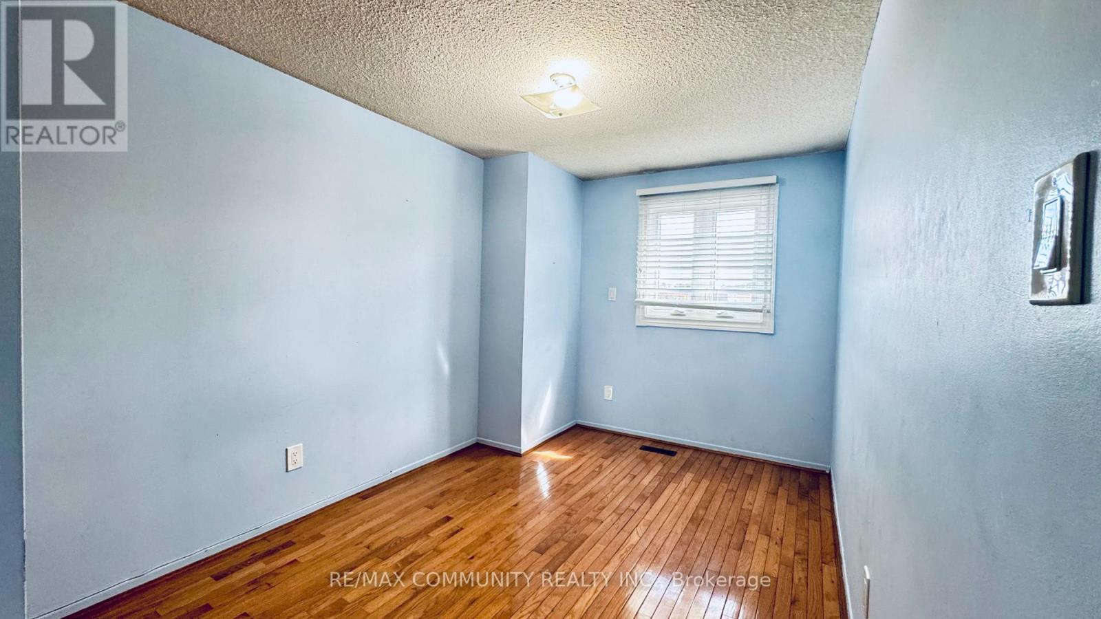 45 SHEPMORE TERRACE, Toronto (Malvern) — photo 11