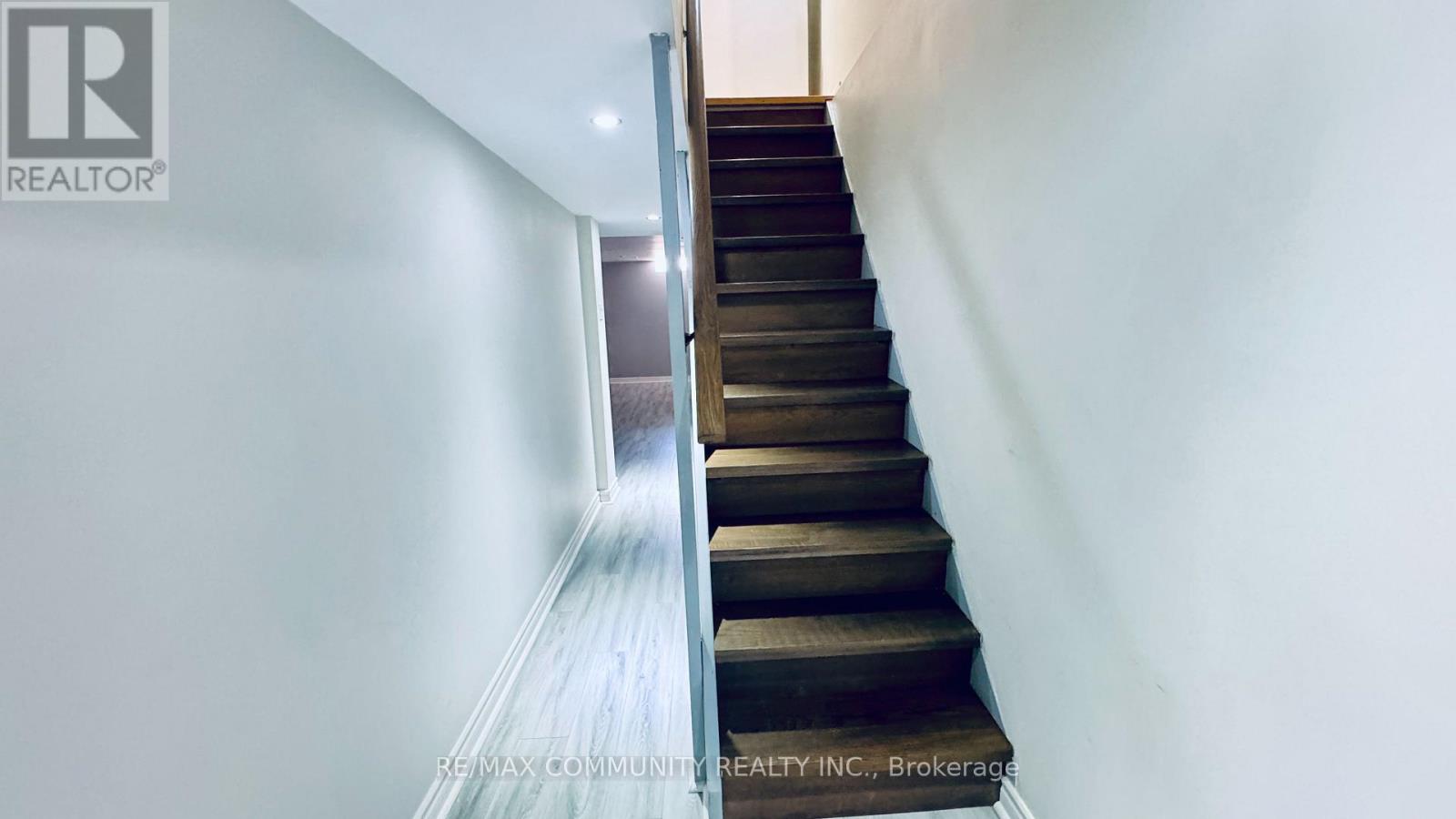 45 SHEPMORE TERRACE, Toronto (Malvern) — photo 12