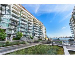 204 175 Victory Ship Way, North Vancouver, BC V7L0G1 Photo 31