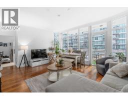 204 175 Victory Ship Way, North Vancouver, BC V7L0G1 Photo 9