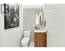 602 2550 Garden Drive, Vancouver, BC V5N4X6 Photo 32