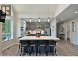 5611 E Oyster Bay Road, Garden Bay, BC V0N2H1 Photo 11