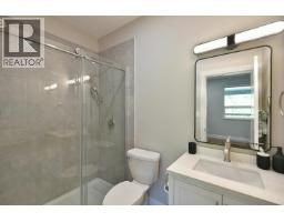5611 E Oyster Bay Road, Garden Bay, BC V0N2H1 Photo 29