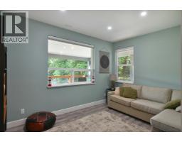 5611 E Oyster Bay Road, Garden Bay, BC V0N2H1 Photo 32