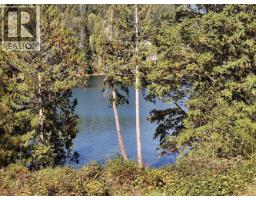 5611 E Oyster Bay Road, Garden Bay, BC V0N2H1 Photo 8