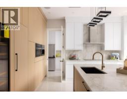 8060 Minler Road, Richmond, BC V7C3T7 Photo 9
