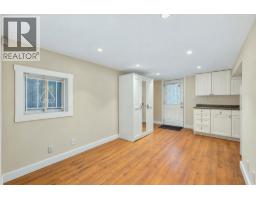 647 Prior Street, Vancouver, BC V6A2G7 Photo 32