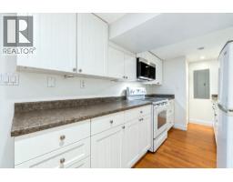 647 Prior Street, Vancouver, BC V6A2G7 Photo 33