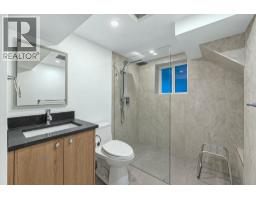 647 Prior Street, Vancouver, BC V6A2G7 Photo 36