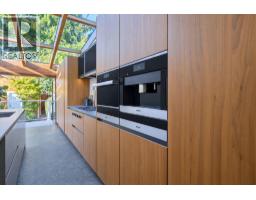 647 Prior Street, Vancouver, BC V6A2G7 Photo 6