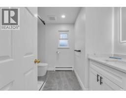 7517 Kilrea Place, Burnaby, BC V5A4T5 Photo 7