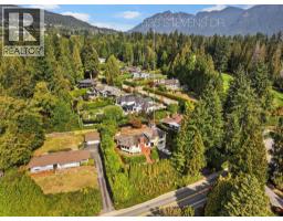 535 Stevens Drive, West Vancouver, BC V7S1E1 Photo 33