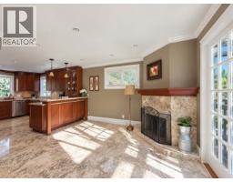 2718 Byron Place, North Vancouver, BC V7H2K8 Photo 12