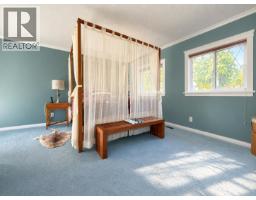 2718 Byron Place, North Vancouver, BC V7H2K8 Photo 15