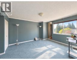 2718 Byron Place, North Vancouver, BC V7H2K8 Photo 16
