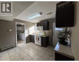 2718 Byron Place, North Vancouver, BC V7H2K8 Photo 26