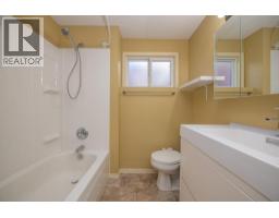 4301 16th Avenue, Vernon, BC V1T6P3 Photo 38