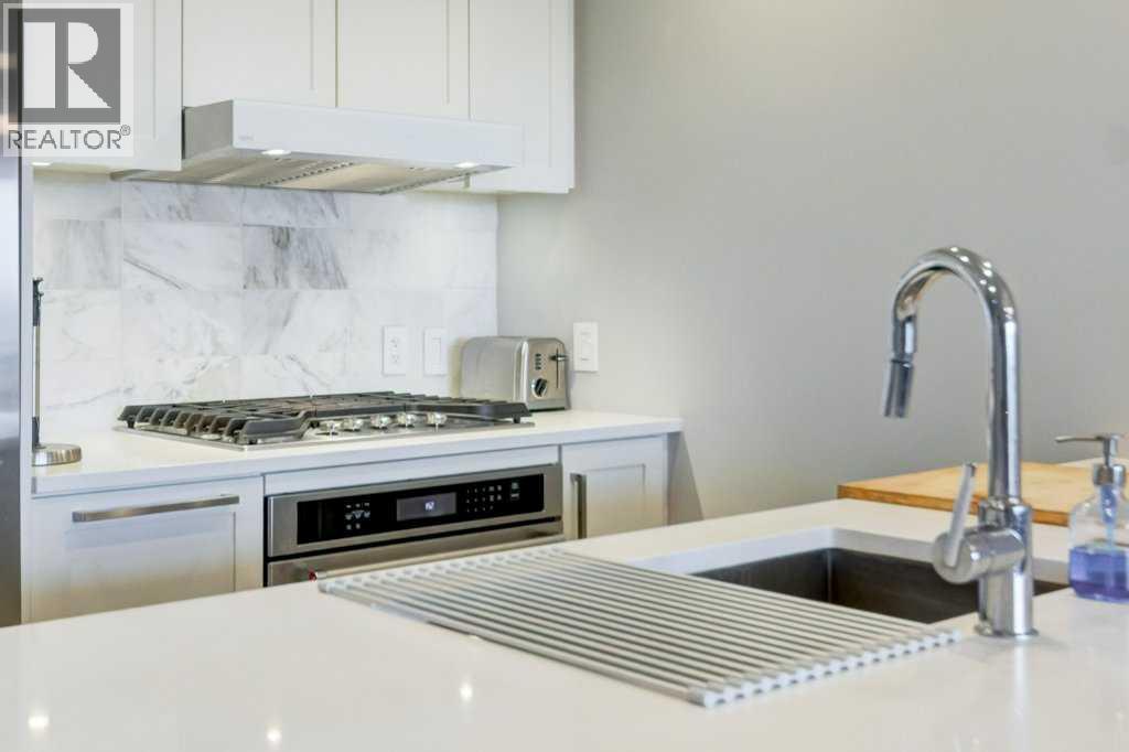#717 46 9 Street NE - 5