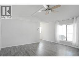 Foyer - 212 Greenwich Lane, Fort Mcmurray, AB T9H3Z3 Photo 7