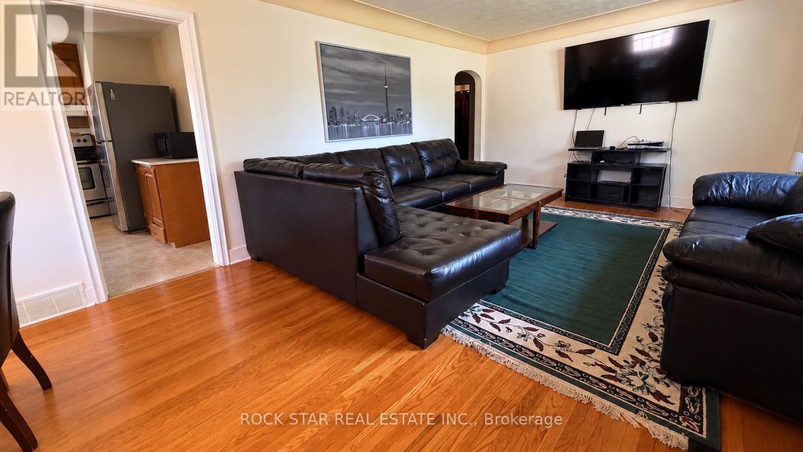 12 ROSELAND AVENUE, St. Catharines (Carlton/Bunting) — photo 5