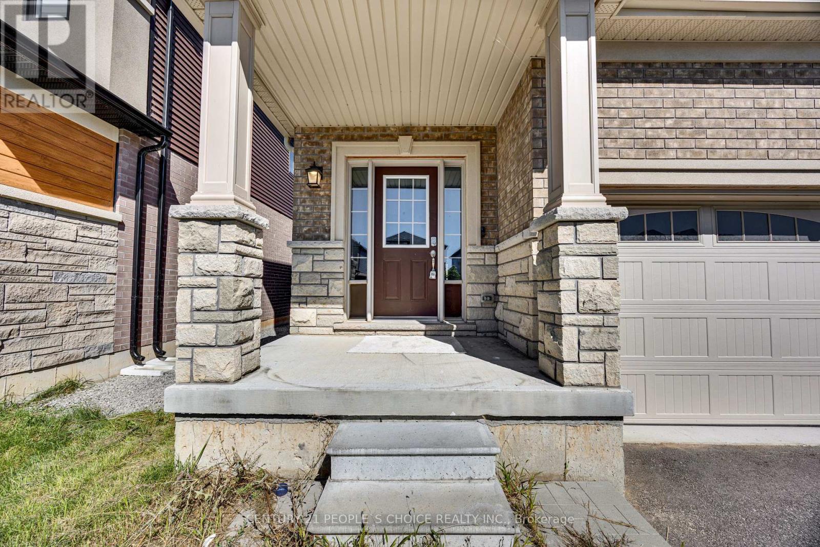 16 Flagg Avenue, Brant (Paris), Ontario, N3L0K2, Brant (Paris), Ontario — photo 3 of 5