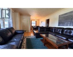Bedroom - 12 Roseland Avenue, St  Catharines, ON L2M5Z2 Photo 6