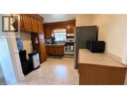 Kitchen - 12 Roseland Avenue, St  Catharines, ON L2M5Z2 Photo 8