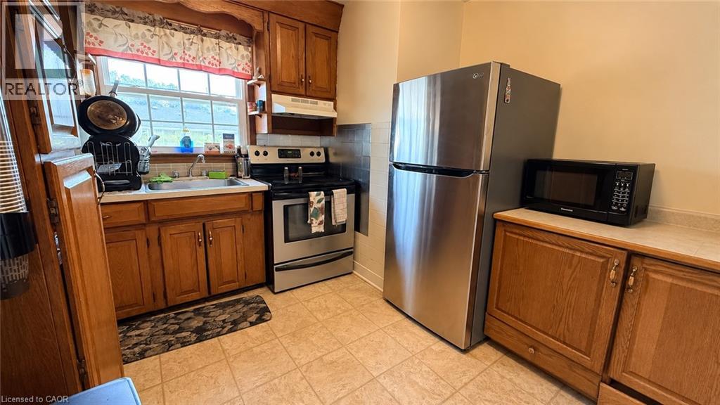 12 ROSELAND Avenue, St. Catharines — photo 9