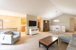 10 55 Bairdmore Boulevard, Winnipeg, MB R3T5Y9 Photo 8