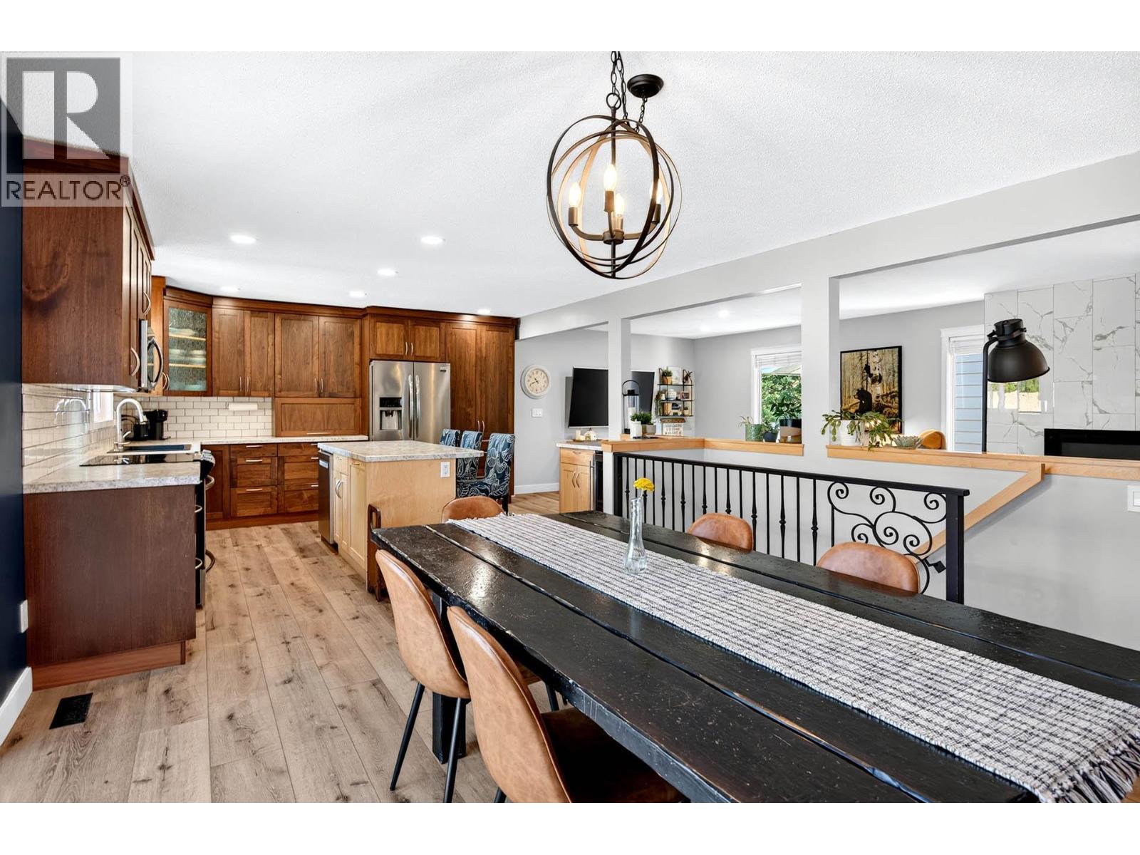 313 Mary Place - 13