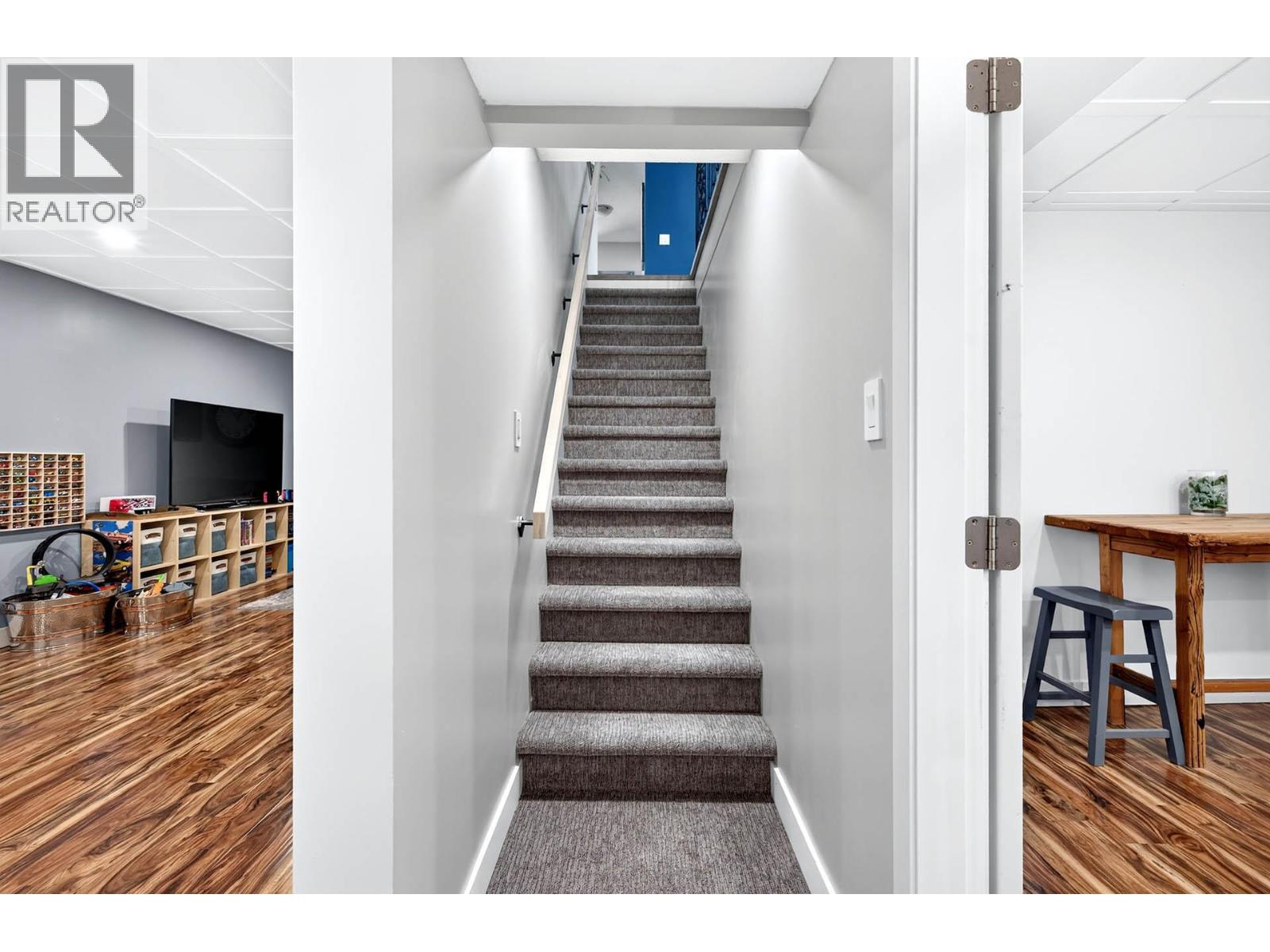 313 Mary Place - Image 34