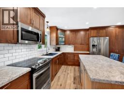313 Mary Place, Kamloops, BC V2C4Y5 Photo 18