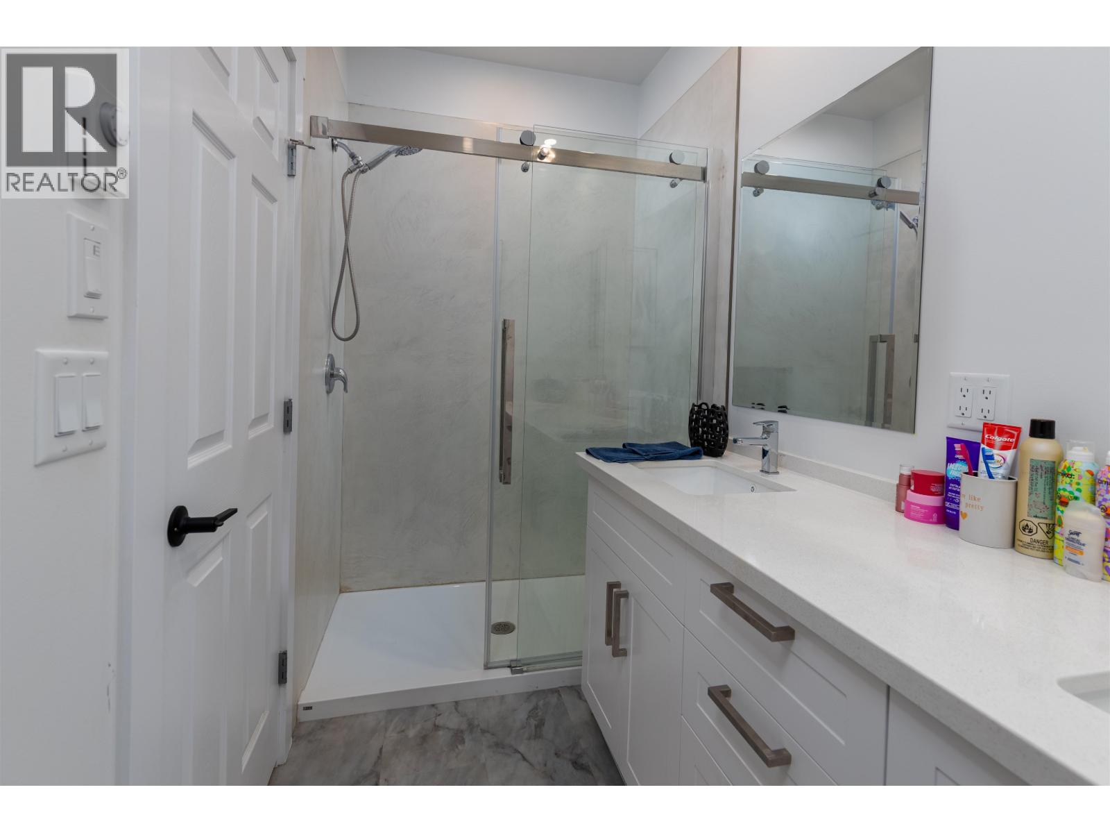 4020 THOMAS STREET - 22