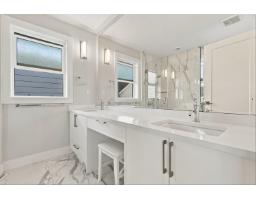 16475 21a Avenue, Surrey, BC V3Z0V5 Photo 17