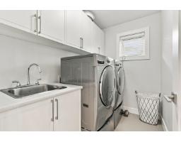 16475 21a Avenue, Surrey, BC V3Z0V5 Photo 18