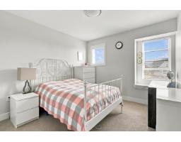 16475 21a Avenue, Surrey, BC V3Z0V5 Photo 16