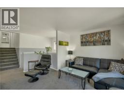 825 Pinecrest Rd, Campbell River, BC V9W7N2 Photo 20