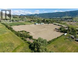 10091 6 Highway, Coldstream, BC V1B3B6 Photo 37