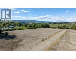 10091 6 Highway, Coldstream, BC V1B3B6 Photo 38