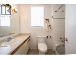 10091 6 Highway, Coldstream, BC V1B3B6 Photo 17